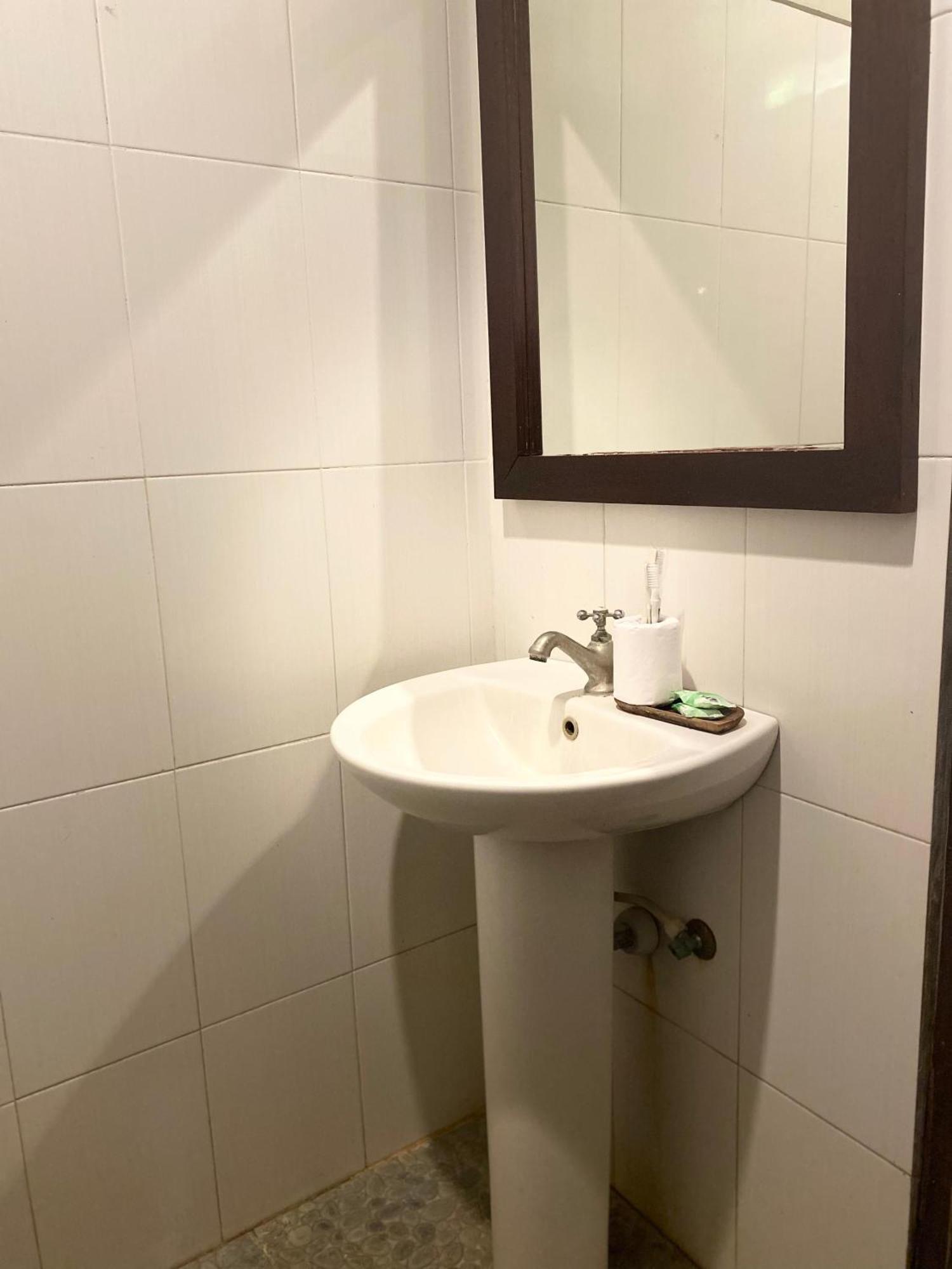 GHamed Sari Hotell Exteriör bild